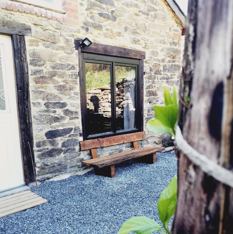 Graide Retreat Lodge ビエーヴル エクステリア 写真