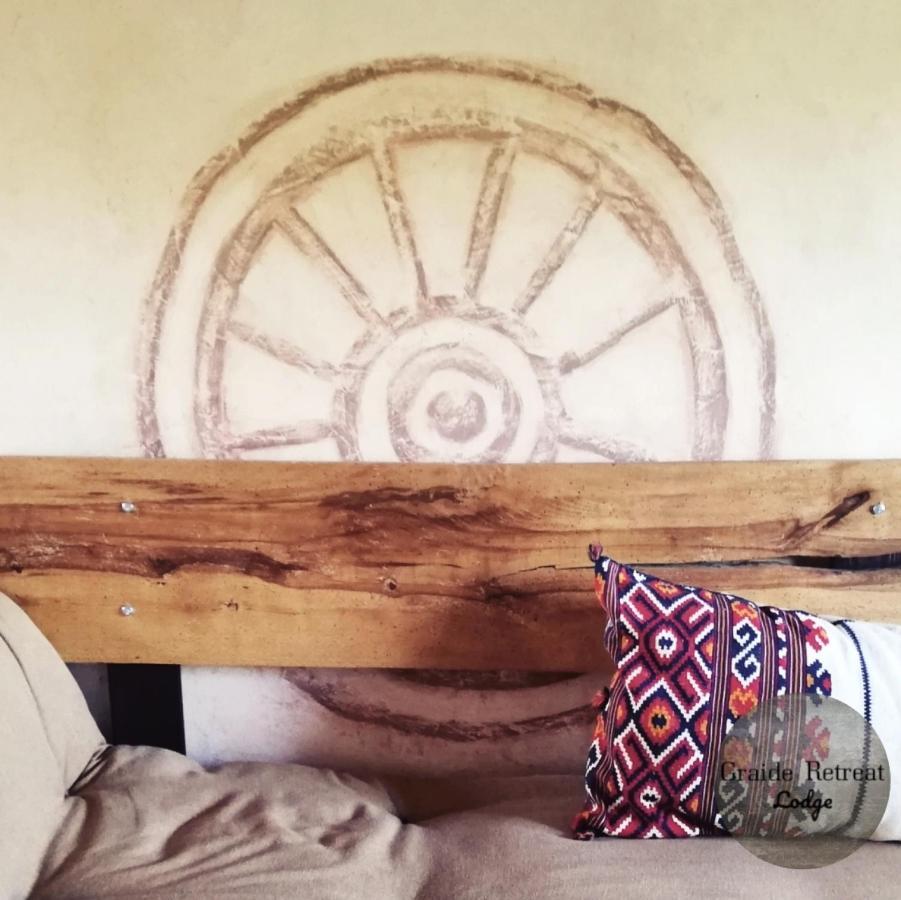 Graide Retreat Lodge ビエーヴル エクステリア 写真